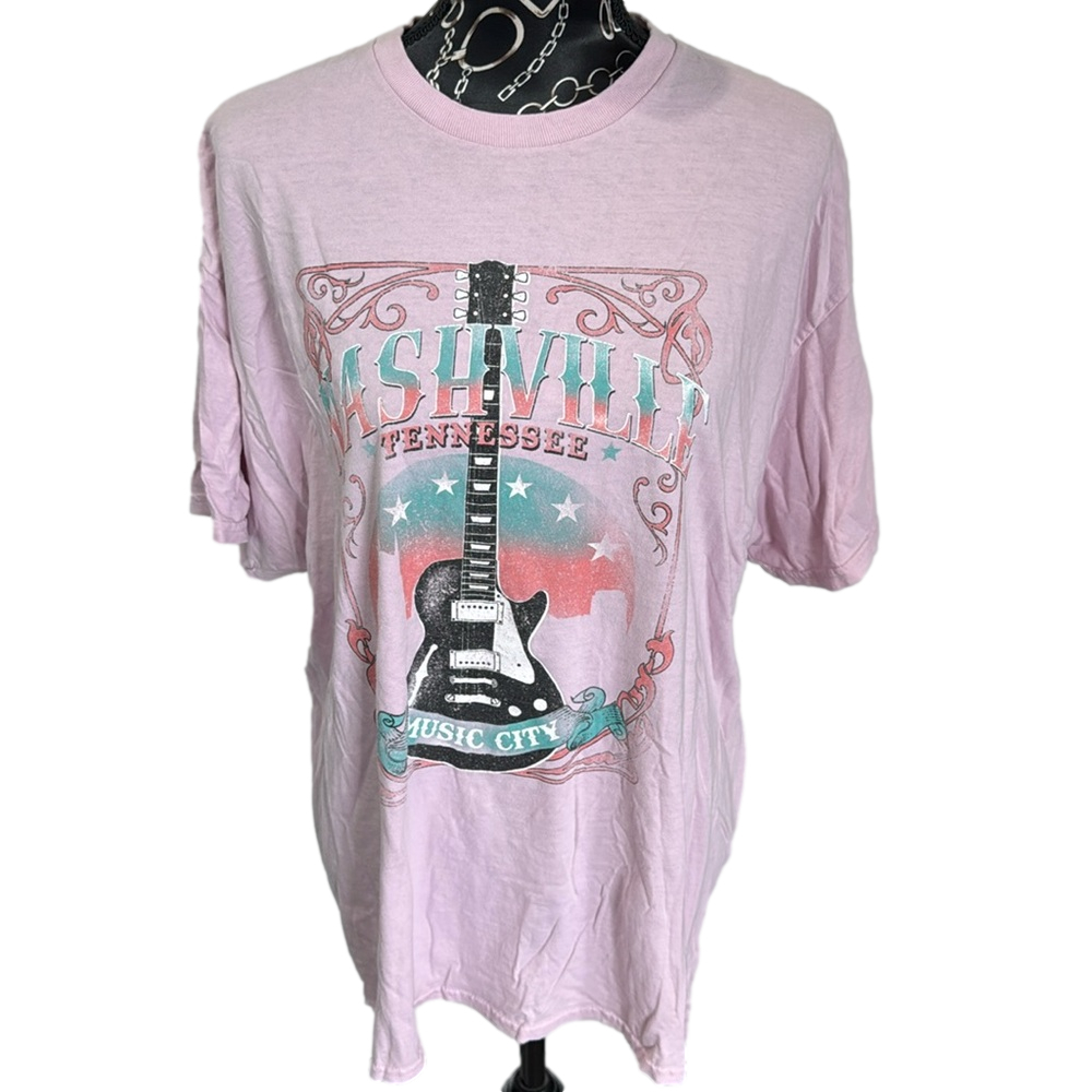 Nashville Tennessee Music City Guitar Graphic Print T-Shirt